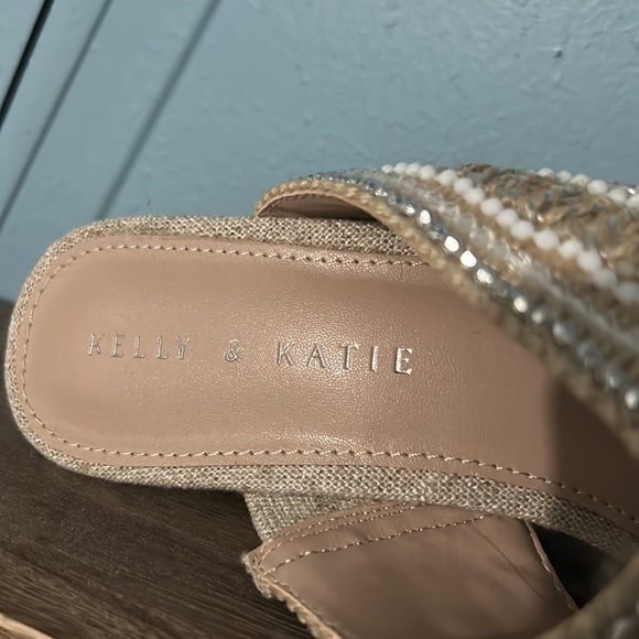 Nude Sparkly Wedges! - Picture 3 of 5